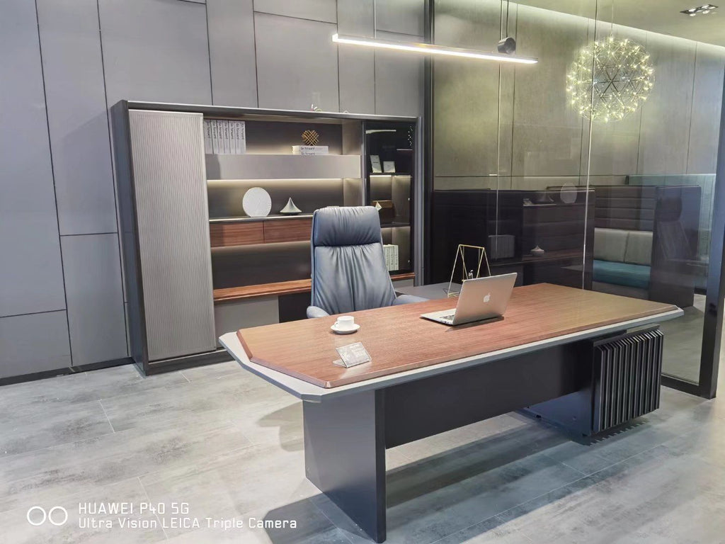 Royal Executive Desk Series